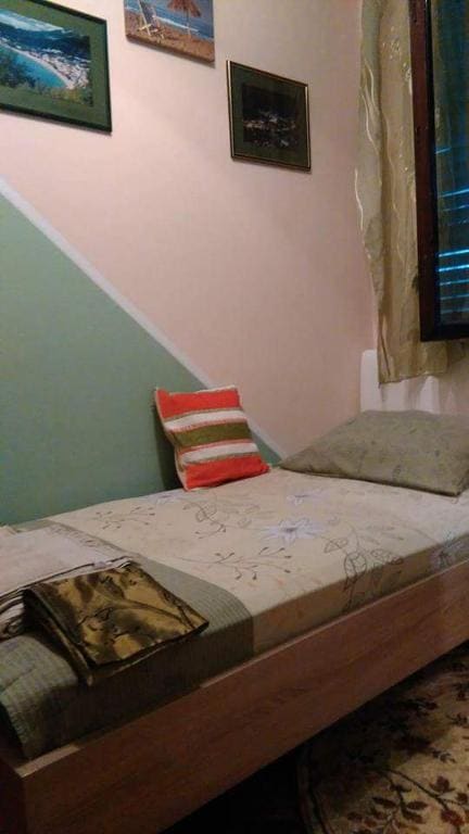 Single Room with Shower room - Image 1