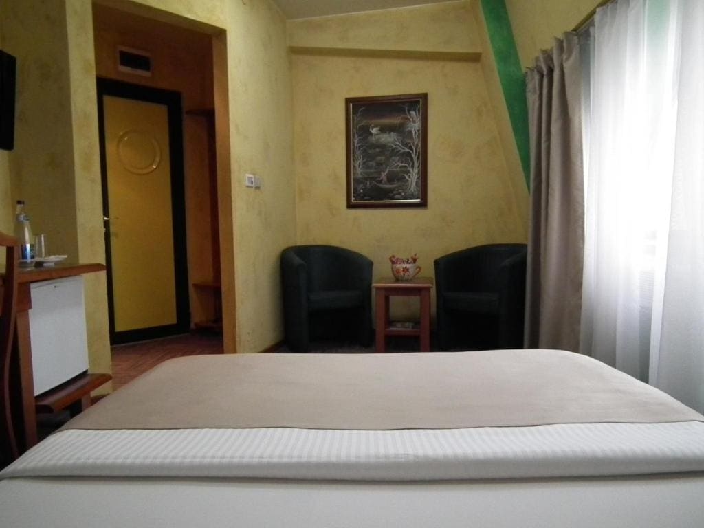 Double Room room - Image 2