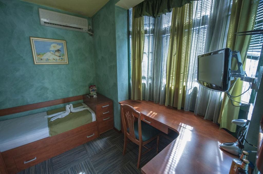 Economy Single Room room - Image 2