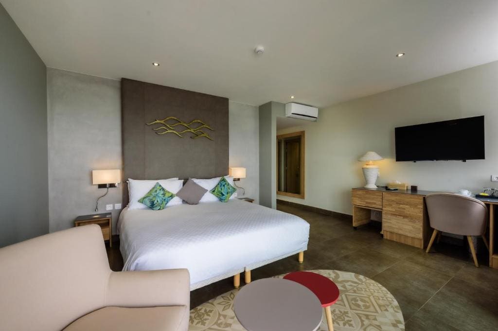 Deluxe Double Room with Sea View room - Image 1