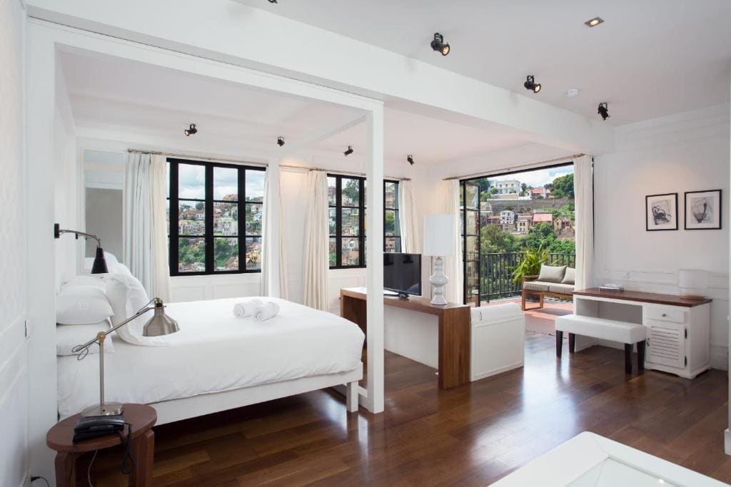 Suite with Terrace room - Image 2