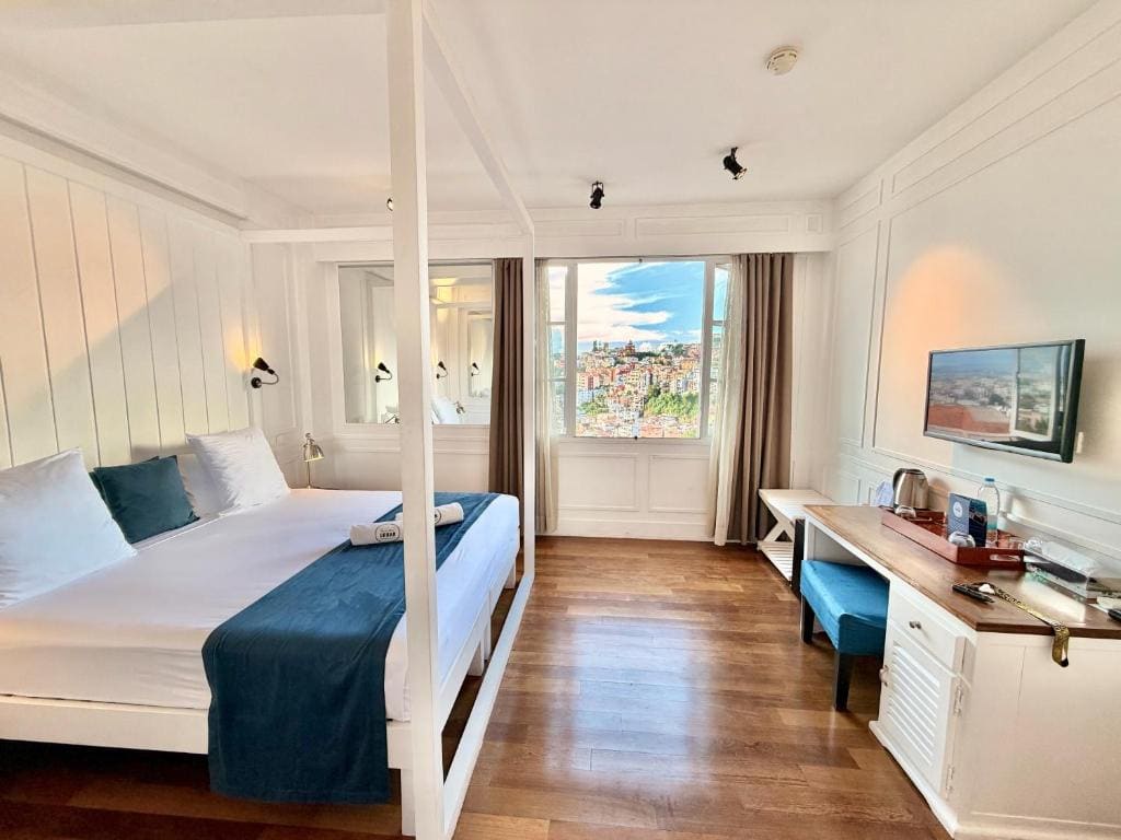 Superior Double Room room - Image 2