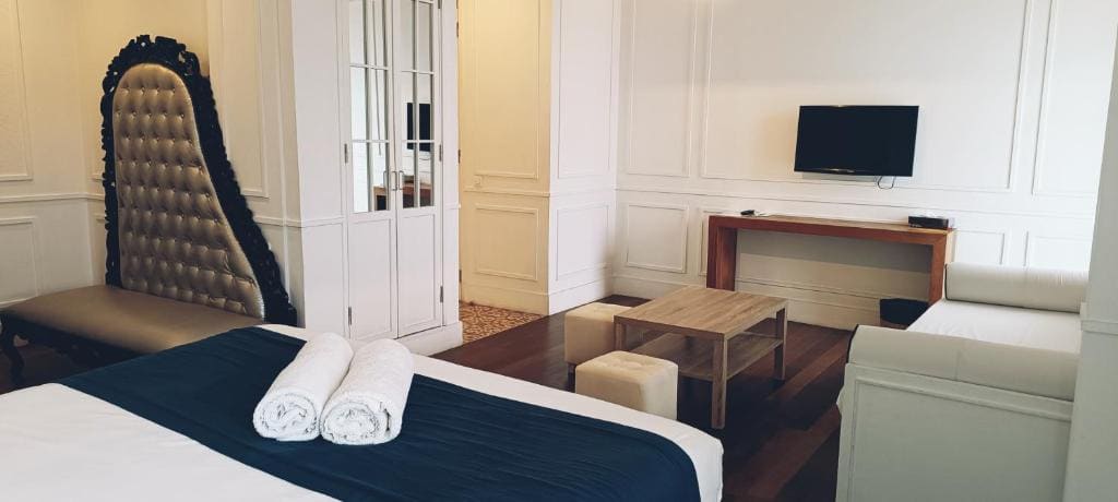 Standard Double Room room - Image 3