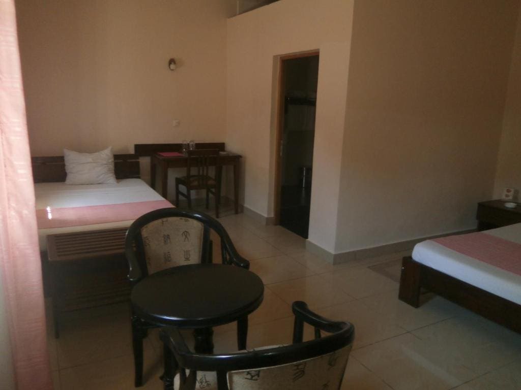 Family Room room - Image 1