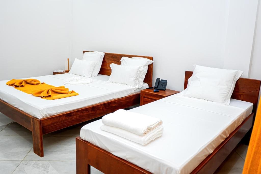 Standard Double Room room - Image 2