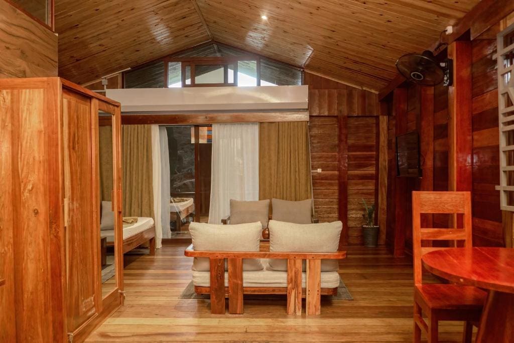 Double Room with Mountain View room - Image 3