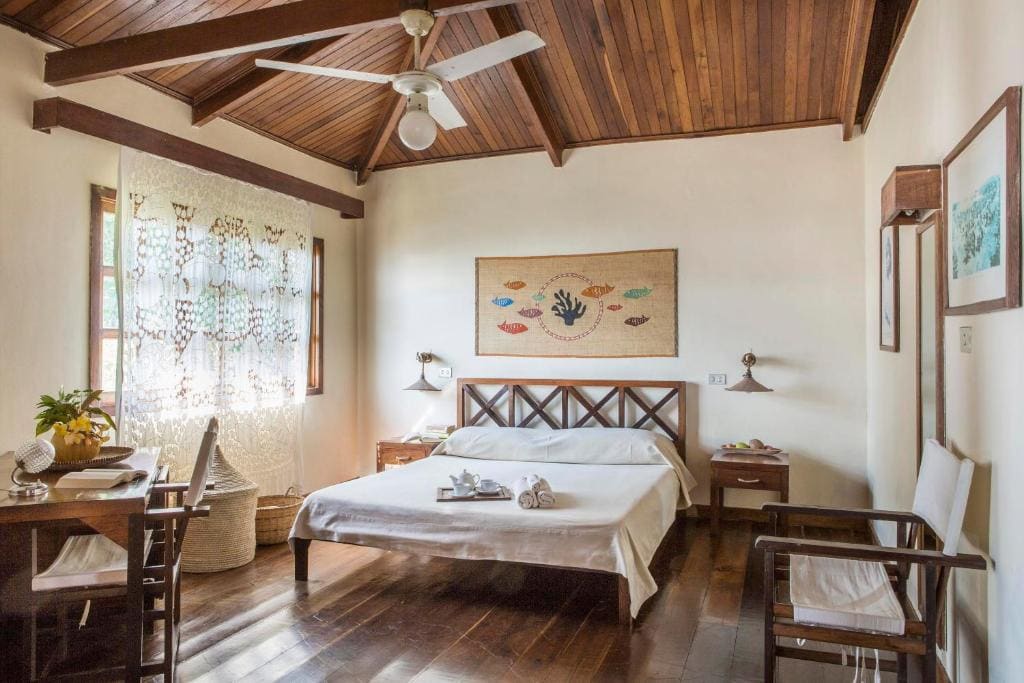 Bungalow room - Image 3