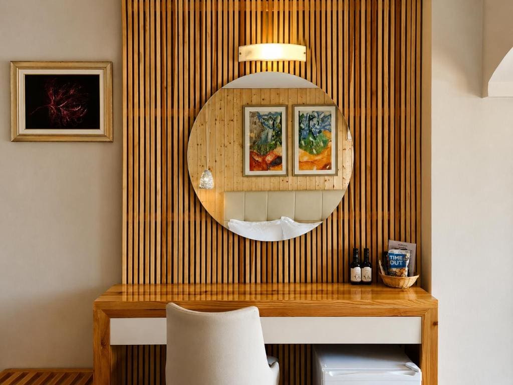 Deluxe Double or Twin Room room - Image 3
