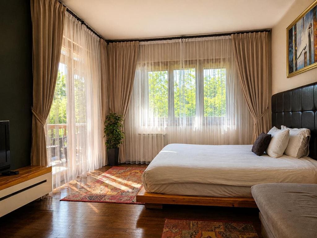 Superior Double or Twin Room room - Image 1
