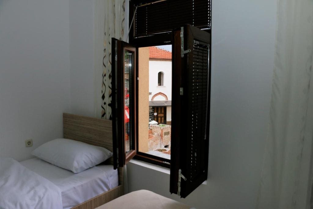 Triple Room room - Image 3