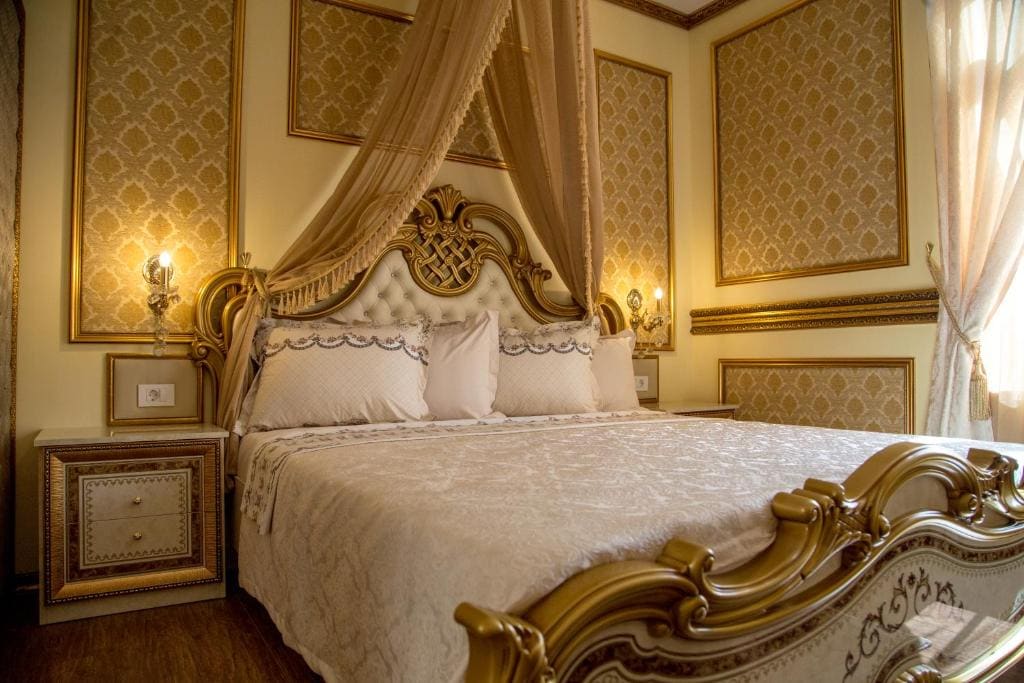 King Room with Balcony room - Image 3
