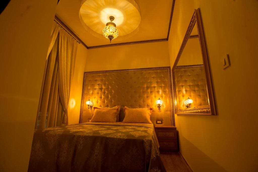 Deluxe Double Room with Balcony room - Image 1