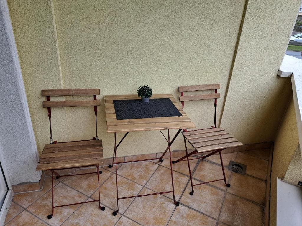 Triple Room with Balcony room - Image 1