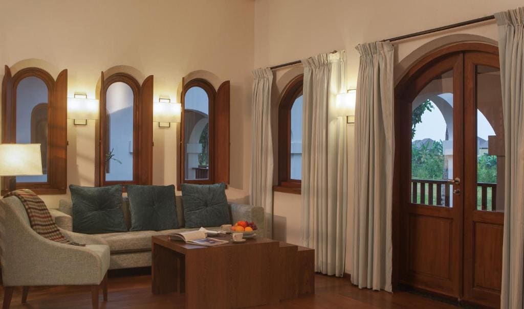 Provost Junior Suite (Double bed) room - Image 3