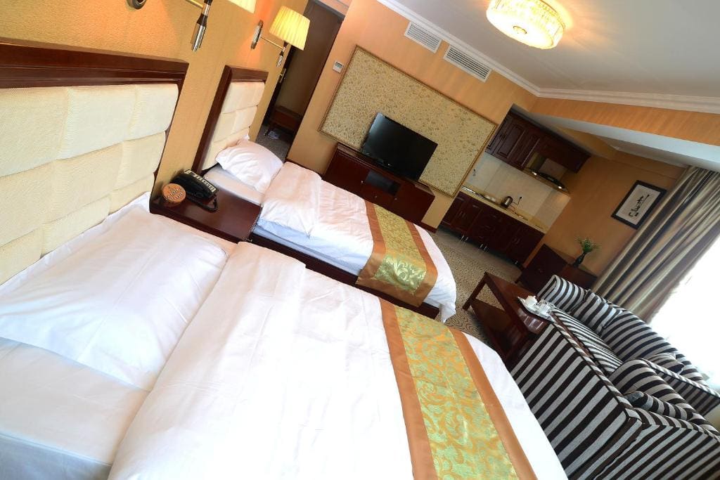 Standard Twin Room room - Image 2