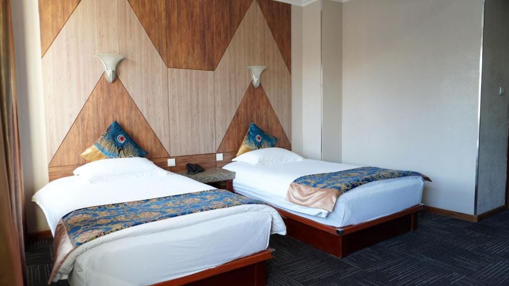 Standard Double Room room - Image 3