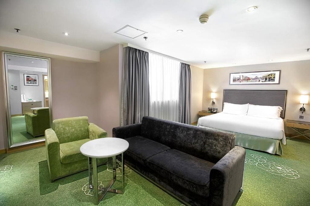Executive Suite - Non-Smoking room - Image 1