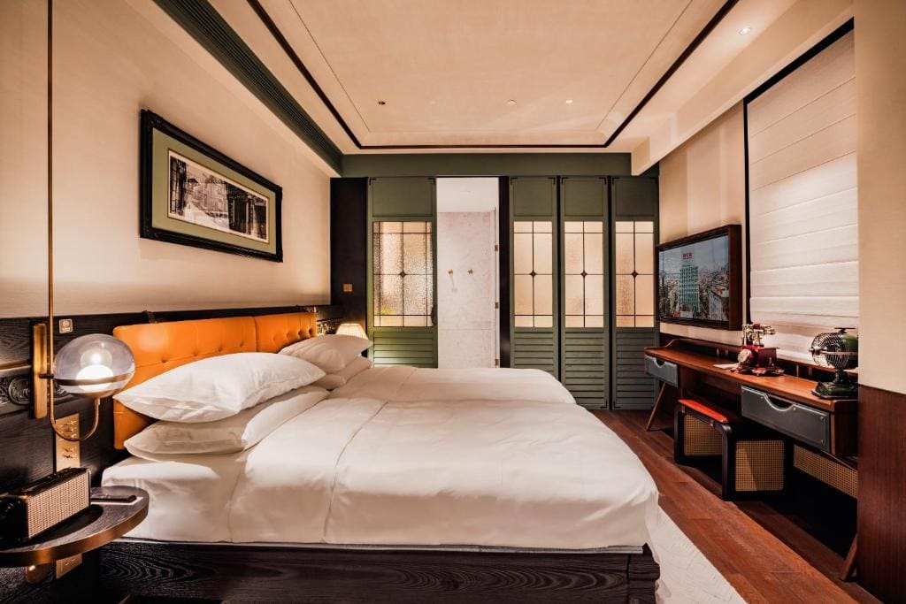 Twin Room with View room - Image 2