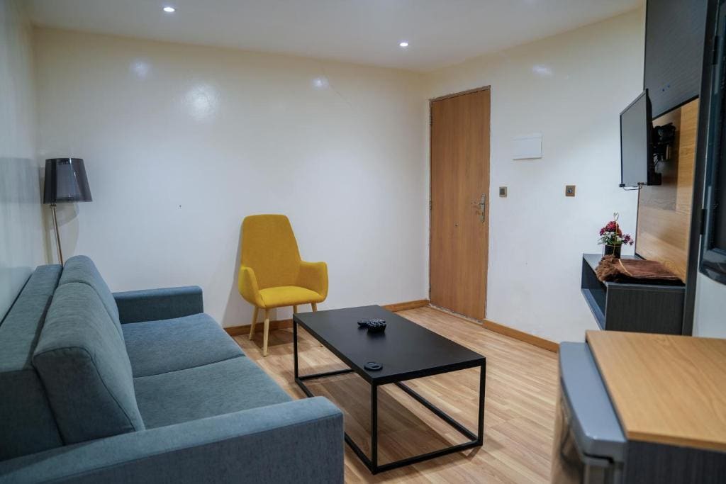 Suite room - Image 3