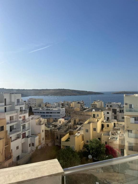 Deluxe Double Room with Balcony and Sea View room - Image 3