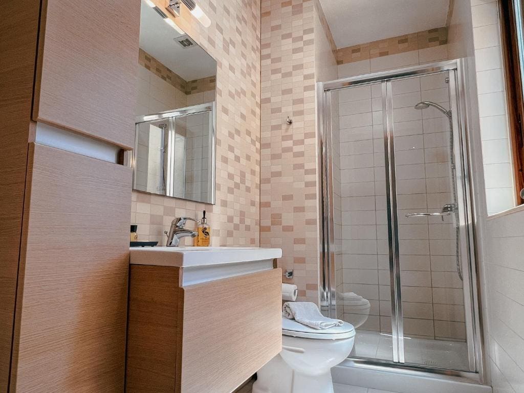 Superior Double Room room - Image 3