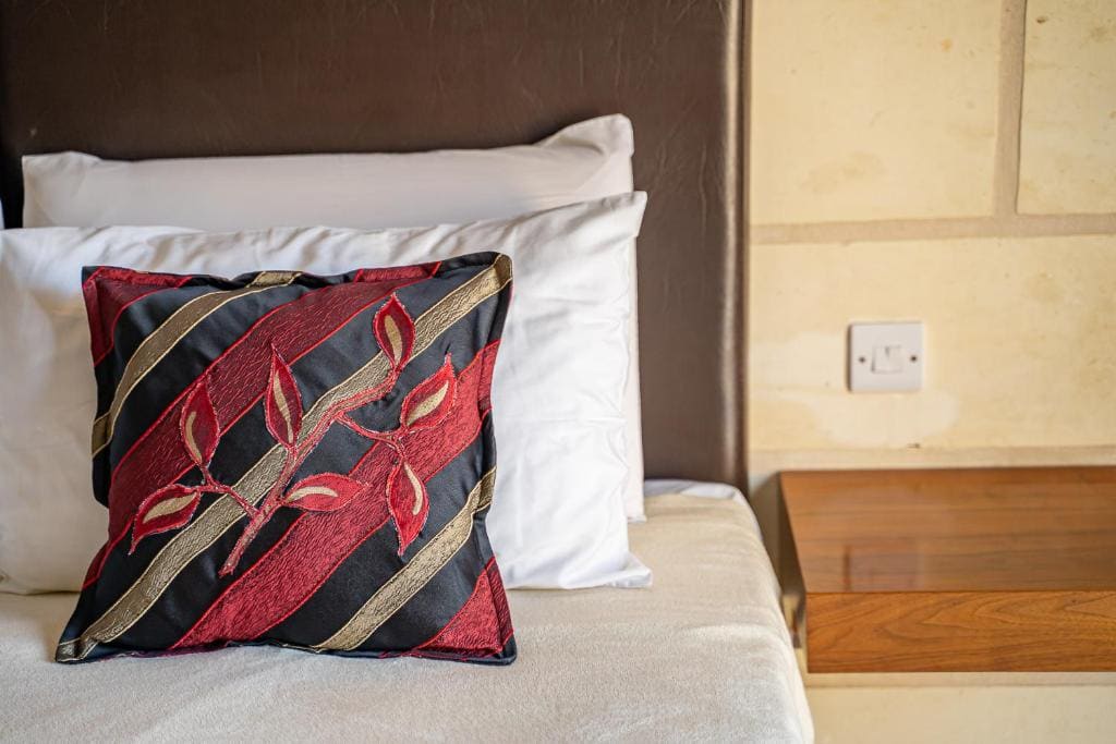 Standard Room with View room - Image 2