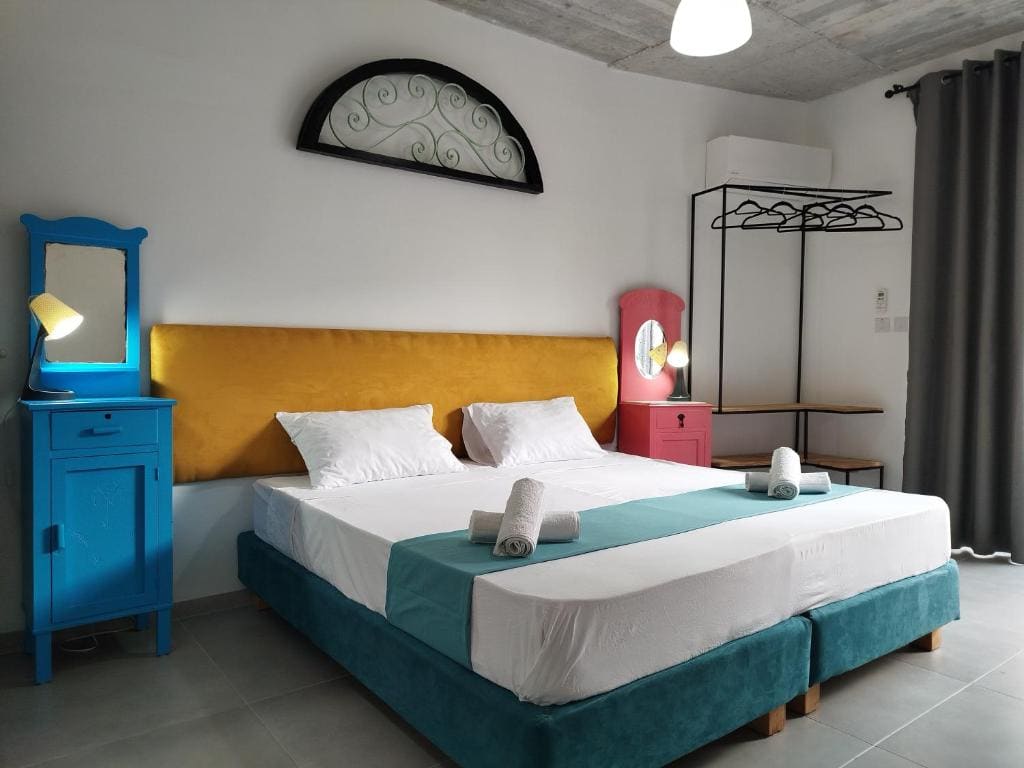 Deluxe Twin Room room - Image 1