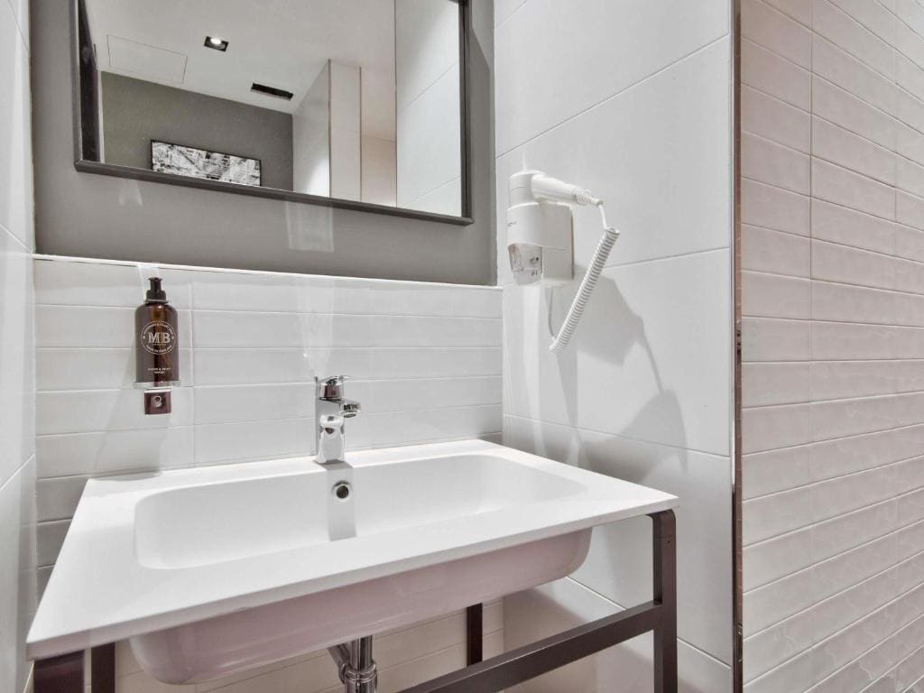 Classic Junior Suite room - Image 2
