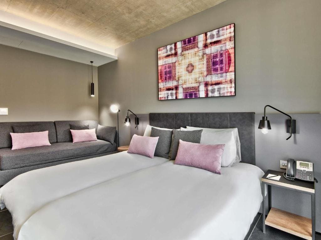 Classic Room with Double Bed room - Image 3