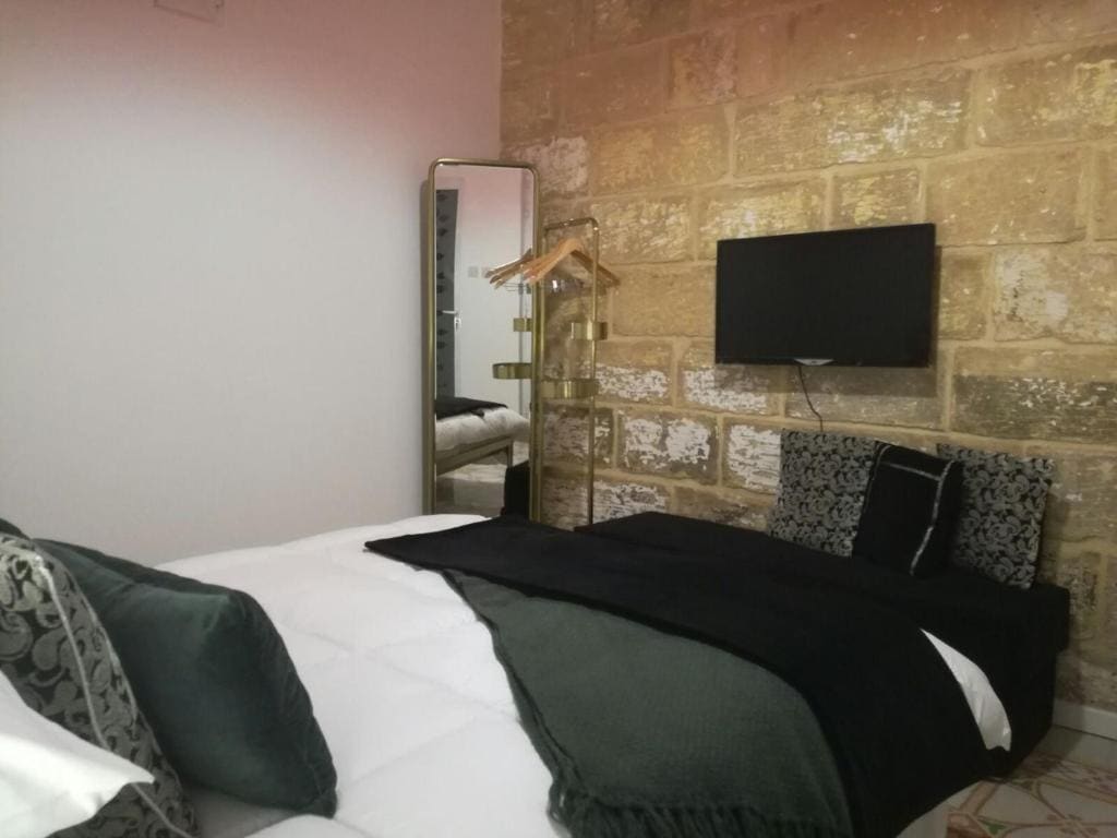Deluxe Double Room room - Image 2