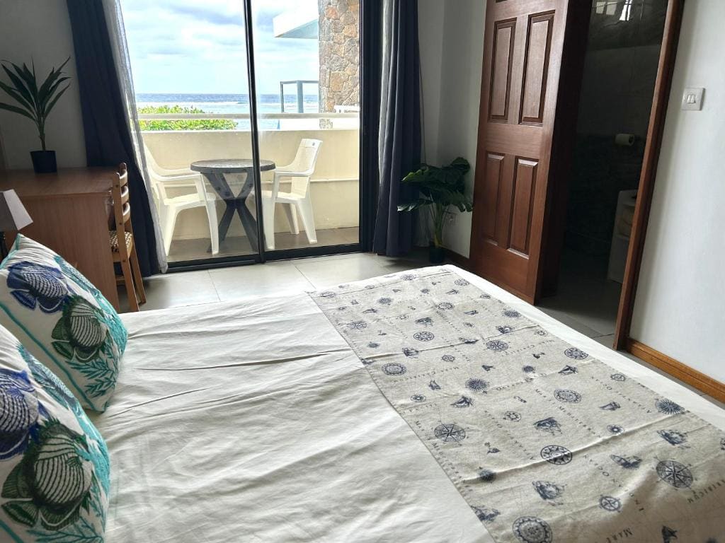 Two-Bedroom Apartment room - Image 1