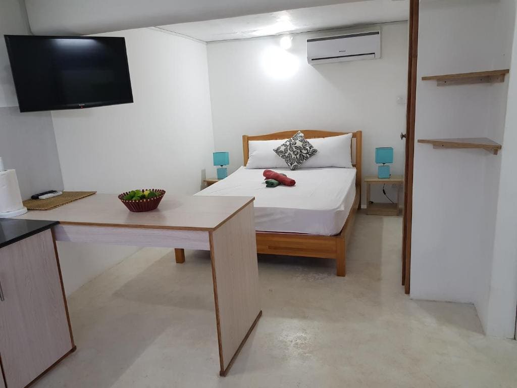 Studio with Ocean View room - Image 2