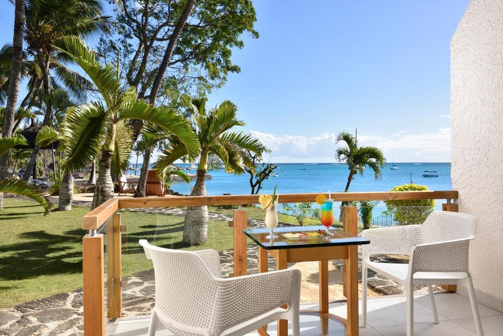 Coral Signature Beach Front room - Image 2