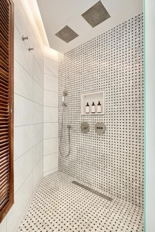 Prestige Junior Suite room - Image 2