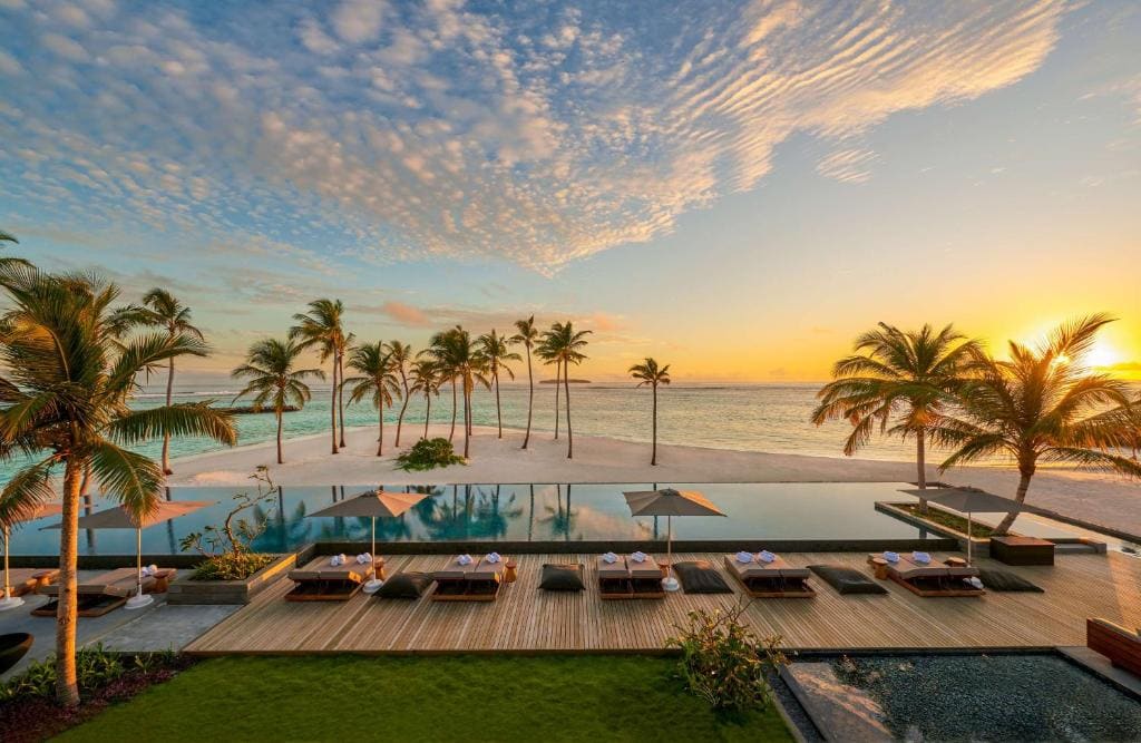 Sunset Overwater Pool Villa room - Image 3