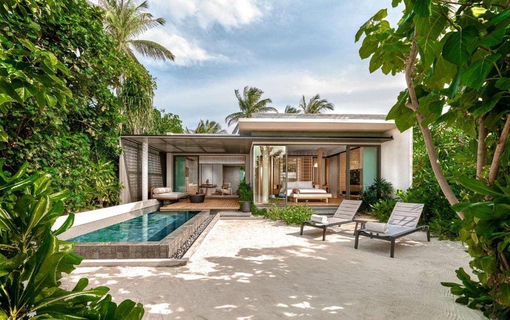 Two-Bedroom Beach Villa with Pool room - Image 3