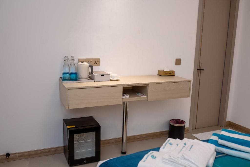 Double Room with Garden View room - Image 3