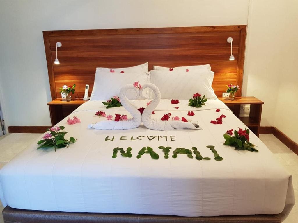 Standard Double or Twin Room room - Image 3