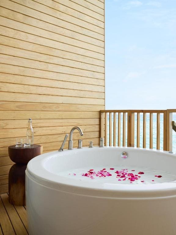 Mirage Overwater Sunset Villa with Jacuzzi King room - Image 2
