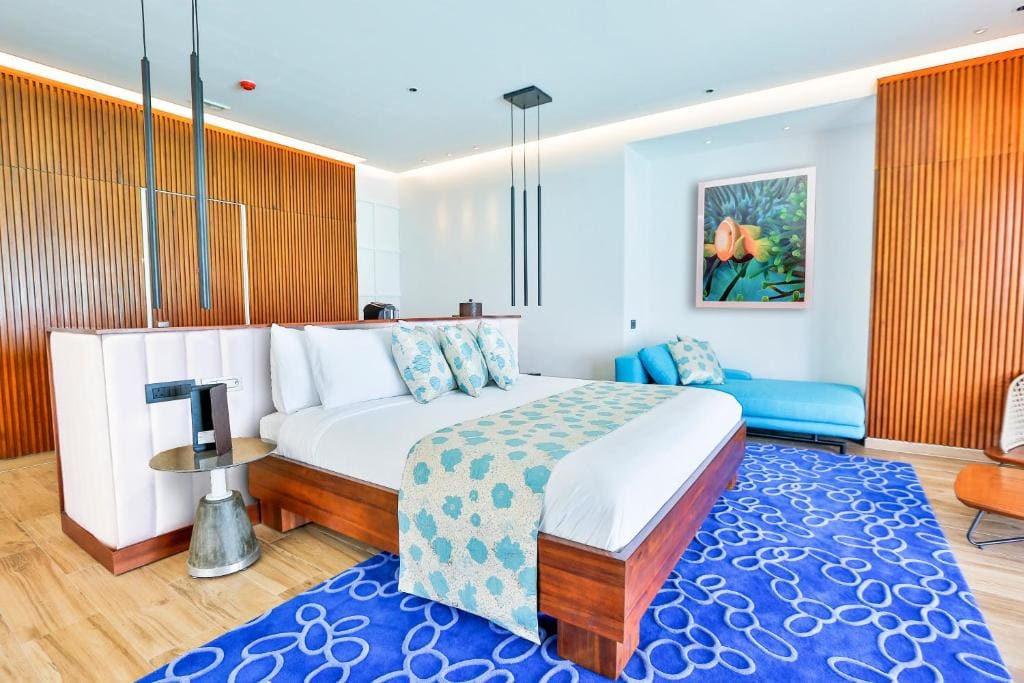 Water Villa with Pool room - Image 2