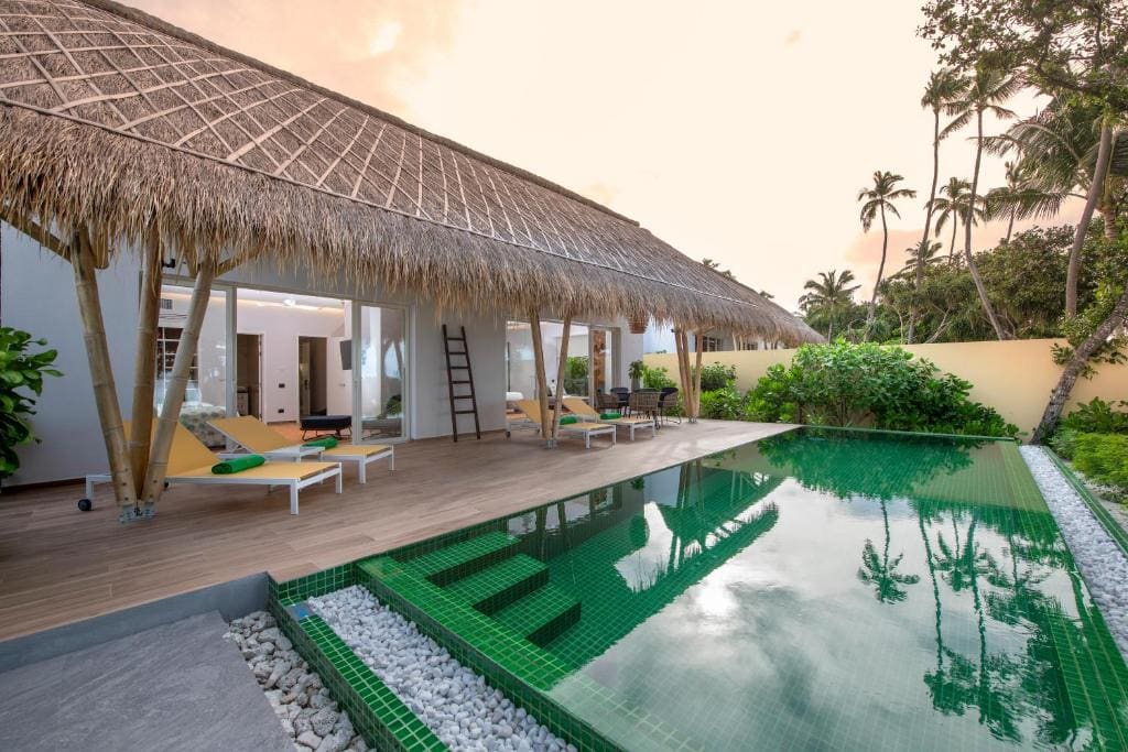 Family Beach Villa room - Image 2