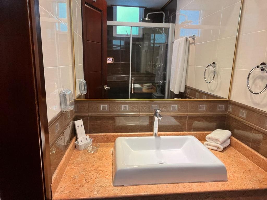 Deluxe Double Room with Side Sea View room - Image 1