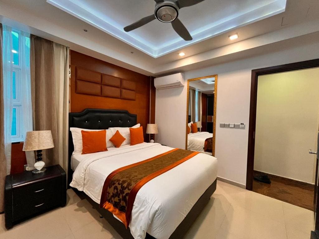 Deluxe Double Room room - Image 3