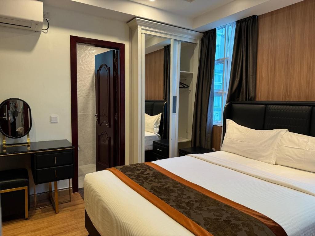 Deluxe Double Room room - Image 2
