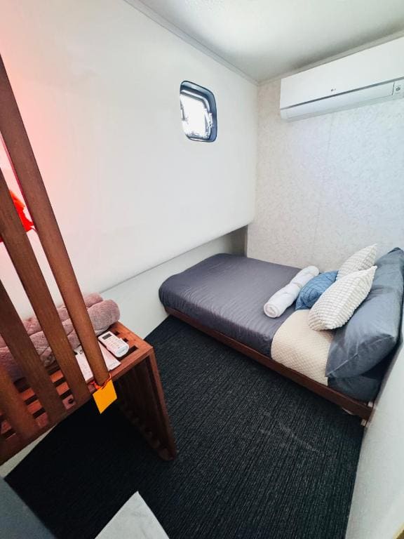 Small Double Room room - Image 3
