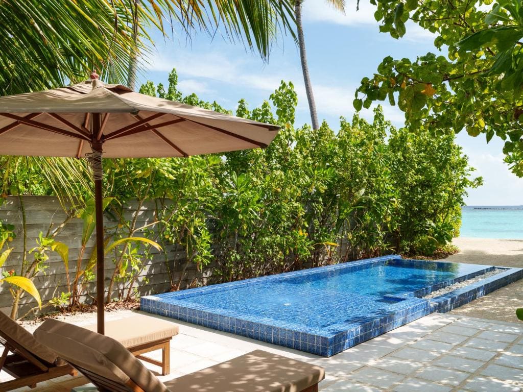 Pool Beach Villa - Free shared seaplane for 2 guests, minimum 7-night stay room - Image 2