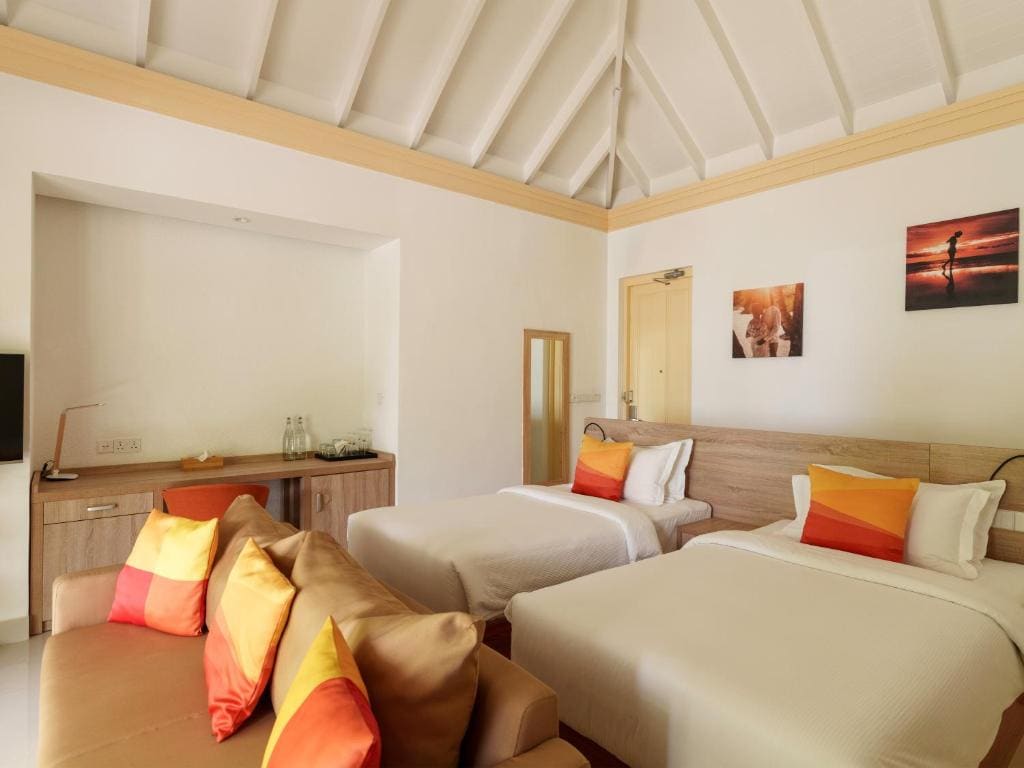 Two Bedroom Pool Beach Villa - Free shared seaplane for 2 guests, minimum 7-night stay room - Image 1