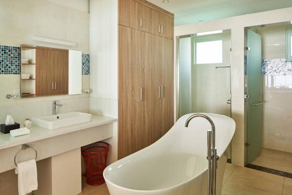 Two Bedroom Lagoon Villa with Pool + Slide - Free shared seaplane for 2 guests, minimum 7-night stay room - Image 2