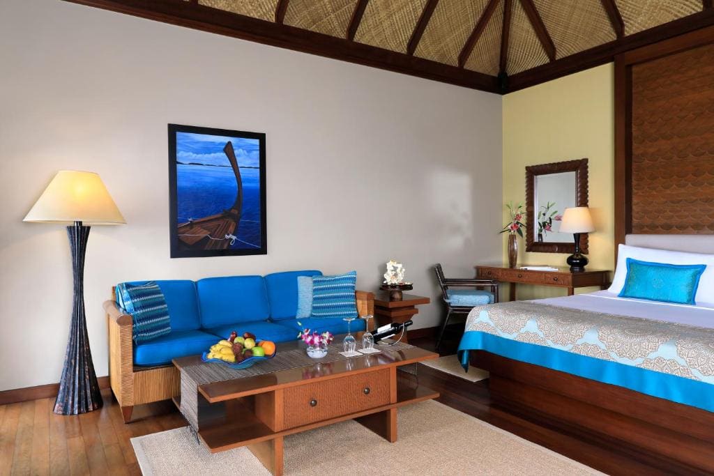 Sunrise Overwater Villa room - Image 1