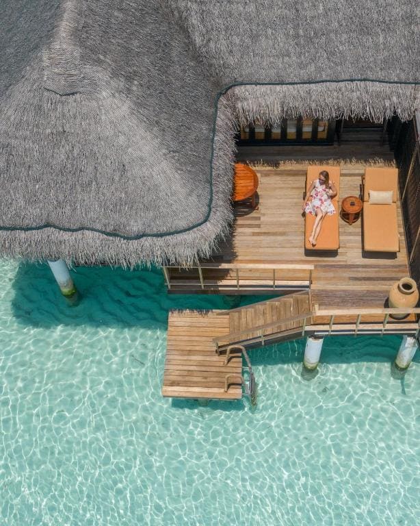 Sunrise Overwater Villa room - Image 2